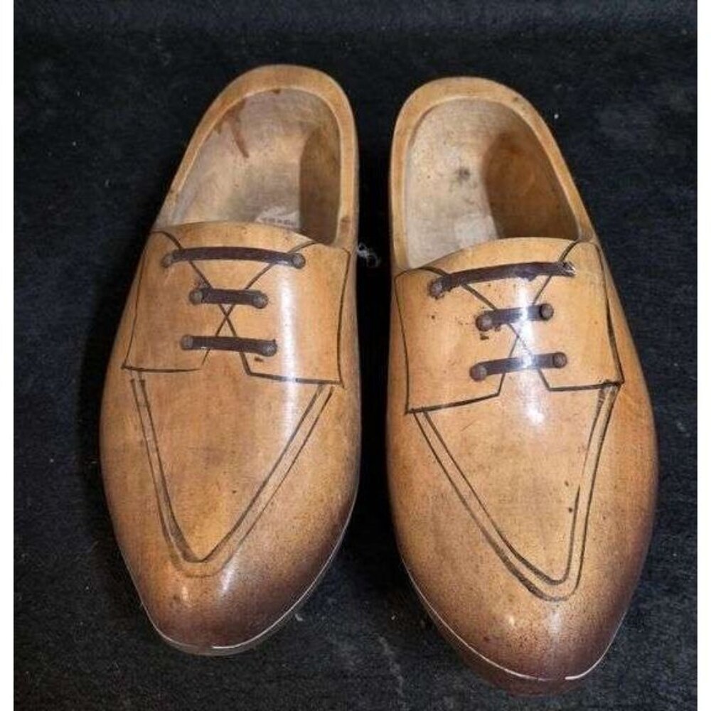 Vintage Dutch Wooden Clogs – Hand‑Painted Klompen Folk Art Collectible (Pair)